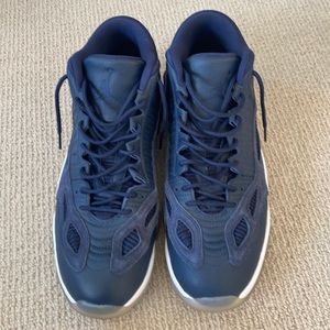 Nike Air Jordan 11 Retro Low. Men’s size 14. Excellent condition!